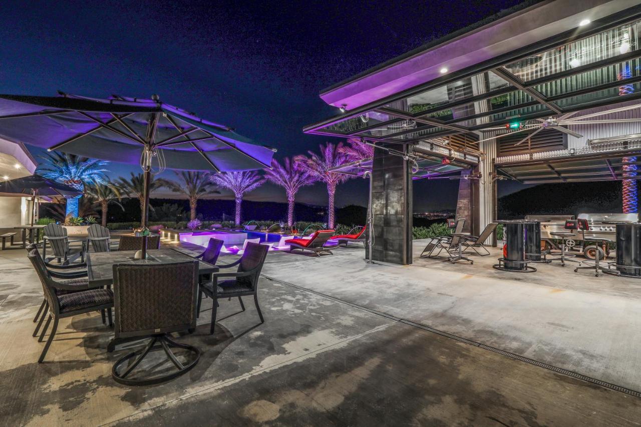 Iron Mansion Private Resort-Event Space 12000 Ft! Temecula Eksteriør billede