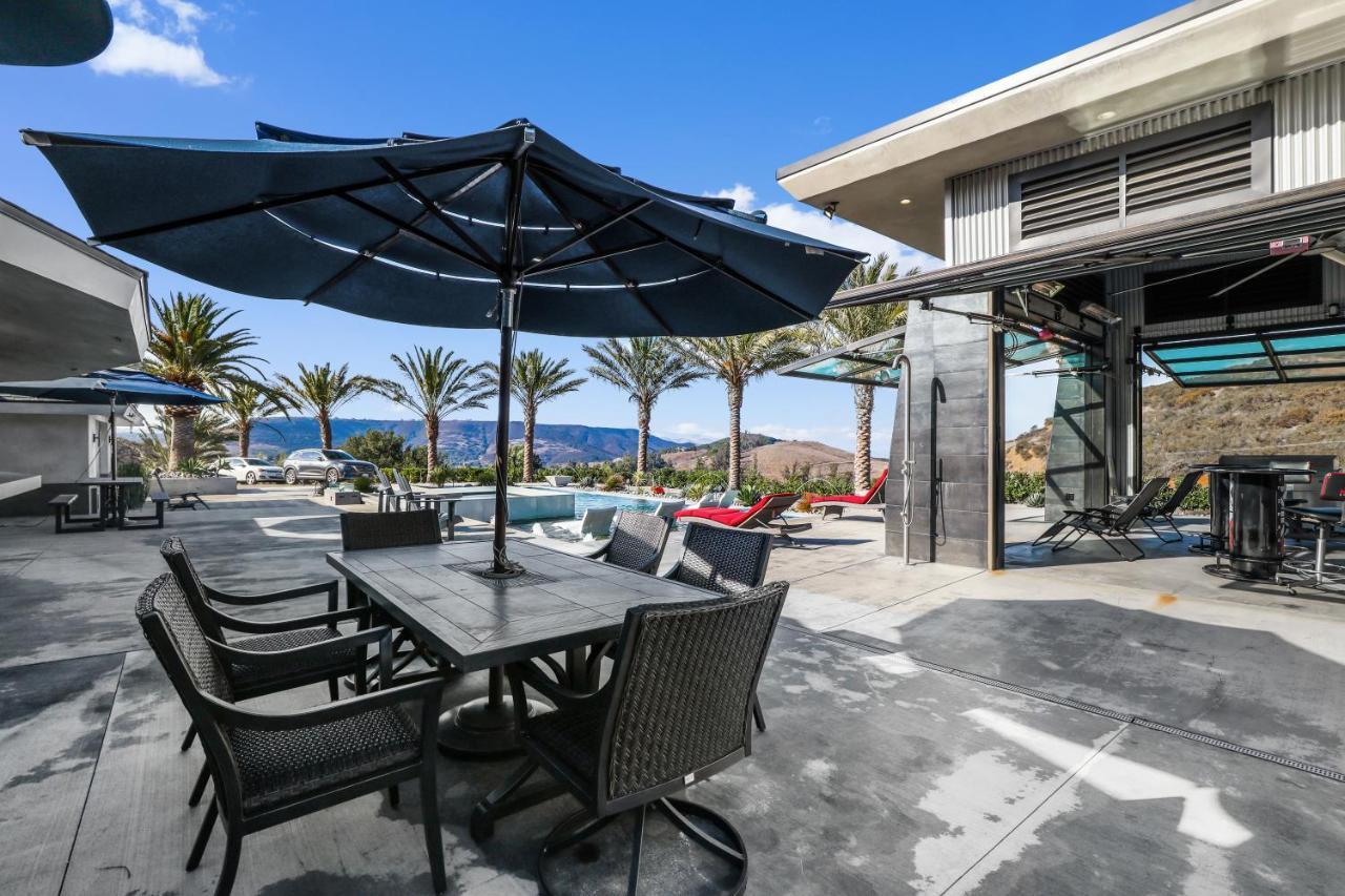 Iron Mansion Private Resort-Event Space 12000 Ft! Temecula Eksteriør billede