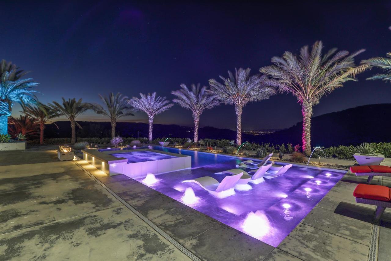 Iron Mansion Private Resort-Event Space 12000 Ft! Temecula Eksteriør billede