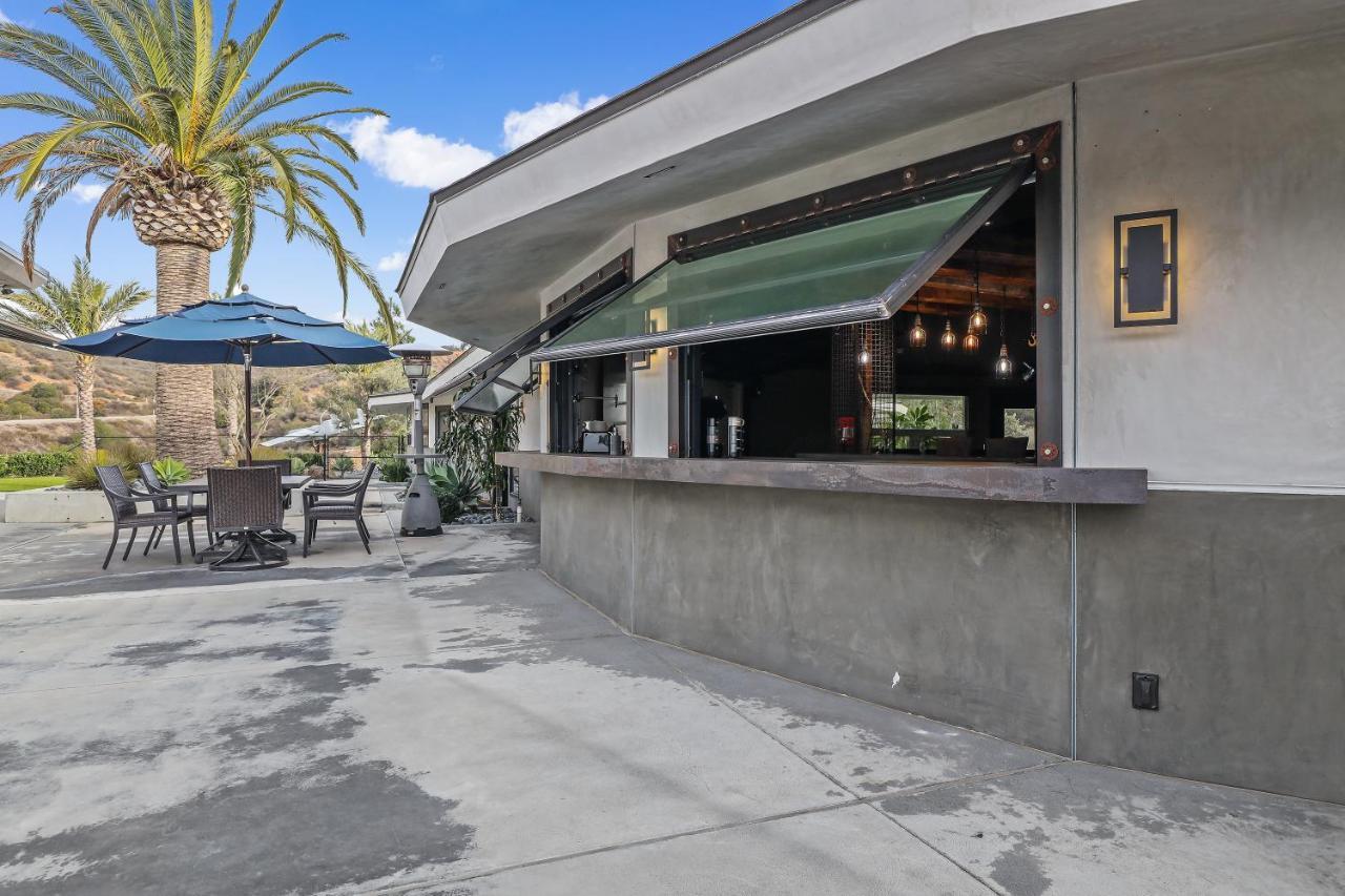 Iron Mansion Private Resort-Event Space 12000 Ft! Temecula Eksteriør billede
