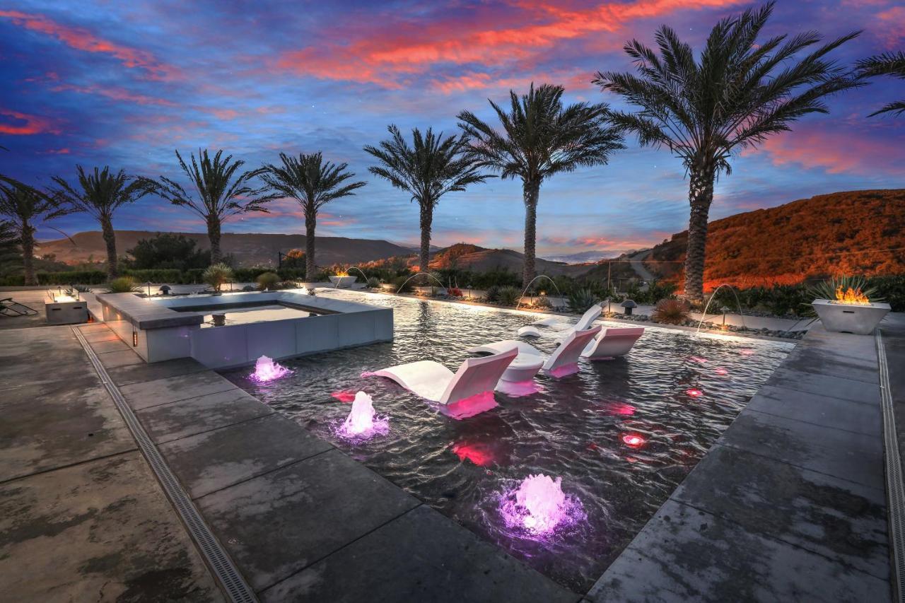 Iron Mansion Private Resort-Event Space 12000 Ft! Temecula Eksteriør billede
